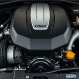 Motor híbrido flex instalado em SUV com indicadores de sistema elétrico e combustível